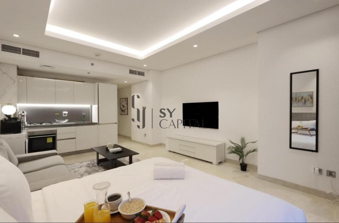 Furnished Studio I Prime Location I Canal View