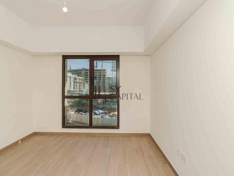Big Balcony | Prime Location | Exclusive