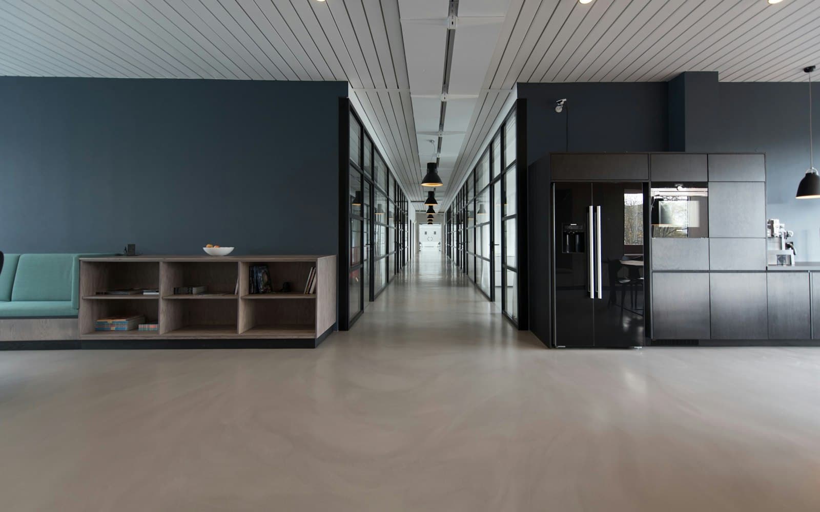 Business Bay Commercial Office — photo 1