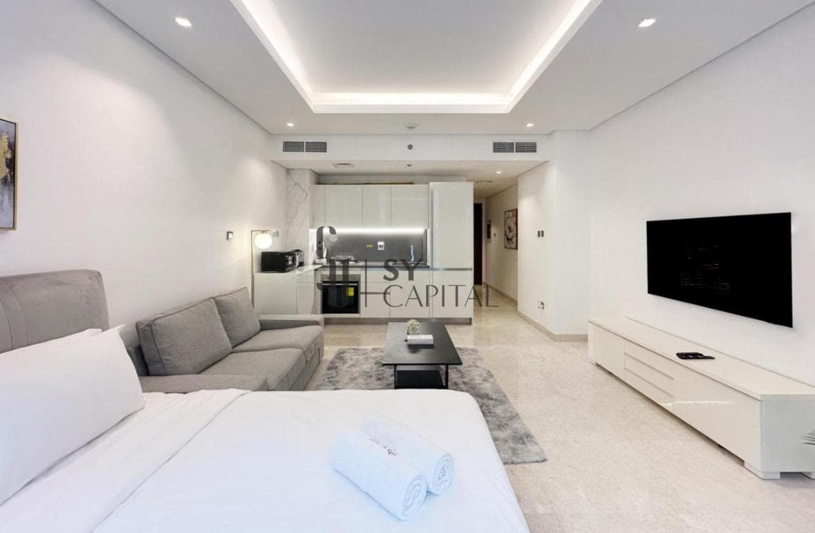 Furnished Studio I Prime Location I Canal View